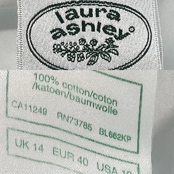 Vtg 80s/90s Laura Ashley Ruffle Front Button Down Shirt White sz 10 - Picture 9 of 12